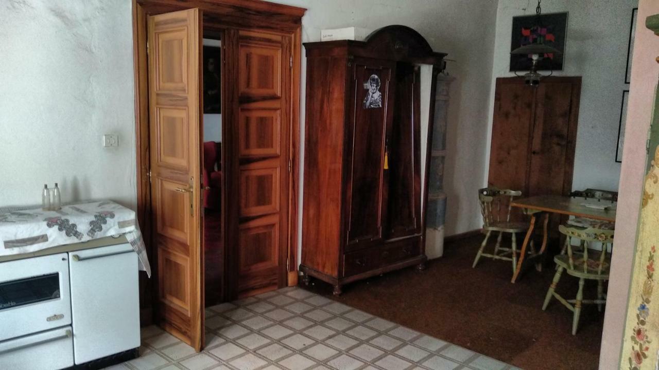 Palazzo Zambiasi Affittacamere Denno Esterno foto